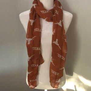 🧣 University of Texas Scarf 🧣